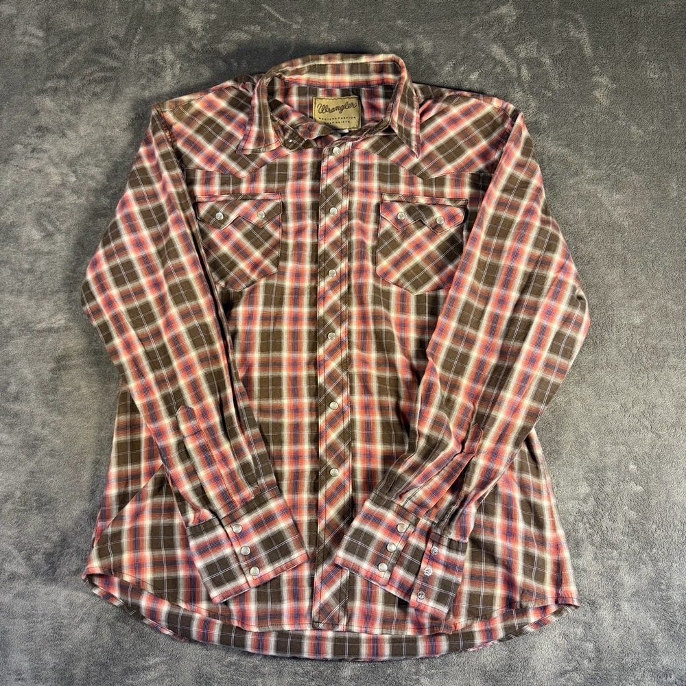 Wrangler Men's western Plaid Shirt Pearl snap - Red and Brown size L